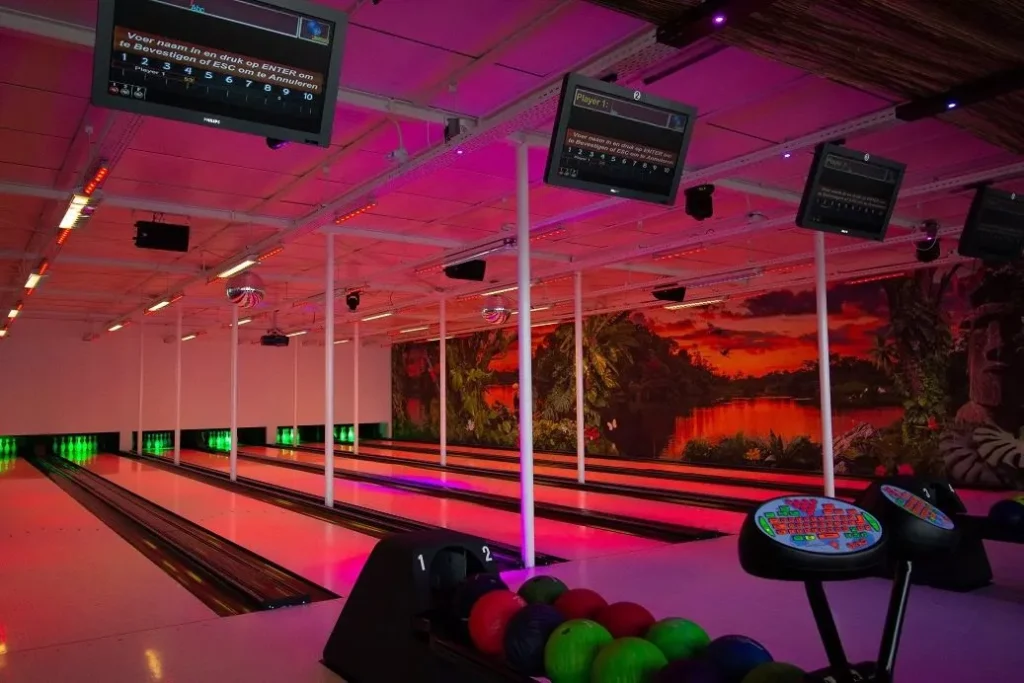 aloha bowling