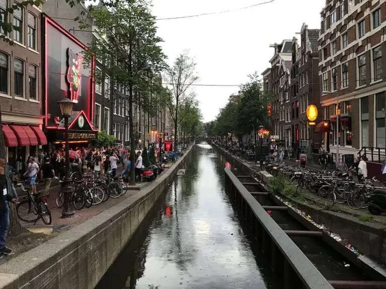 barrio rojo de amsterdam
